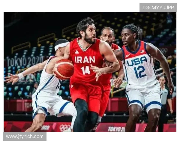 赛后分析:上海篮球队与北京篮球队的默契配合与战术对抗探讨 赛后分析:上海篮球队与北京篮球队的默契配合与战术对抗探讨