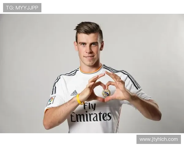 12号足球明星盘点世界足坛的传奇与现役球员一览 12号足球明星盘点世界足坛的传奇与现役球员一览