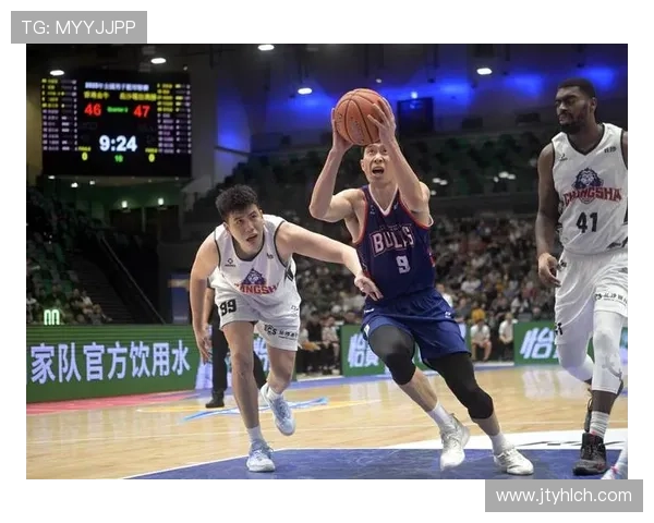 成都篮球队在世锦赛中的比赛经验与表现分析与点评 成都篮球队在世锦赛中的比赛经验与表现分析与点评